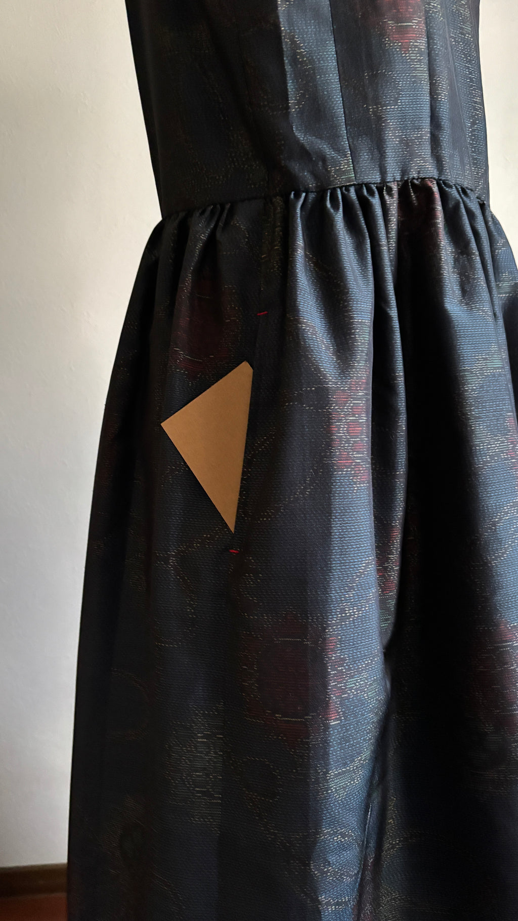 16－＼ 苑 －SONO－ ／大島紬カシュクールワンピース　身幅48cm  着丈116cm