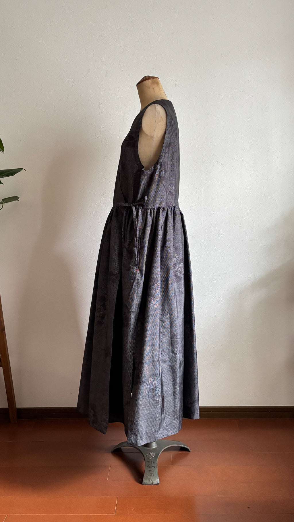 32－＼ しの －SHINO－ ／ 大島紬カシュクールワンピース 身幅53cm 着丈118cm