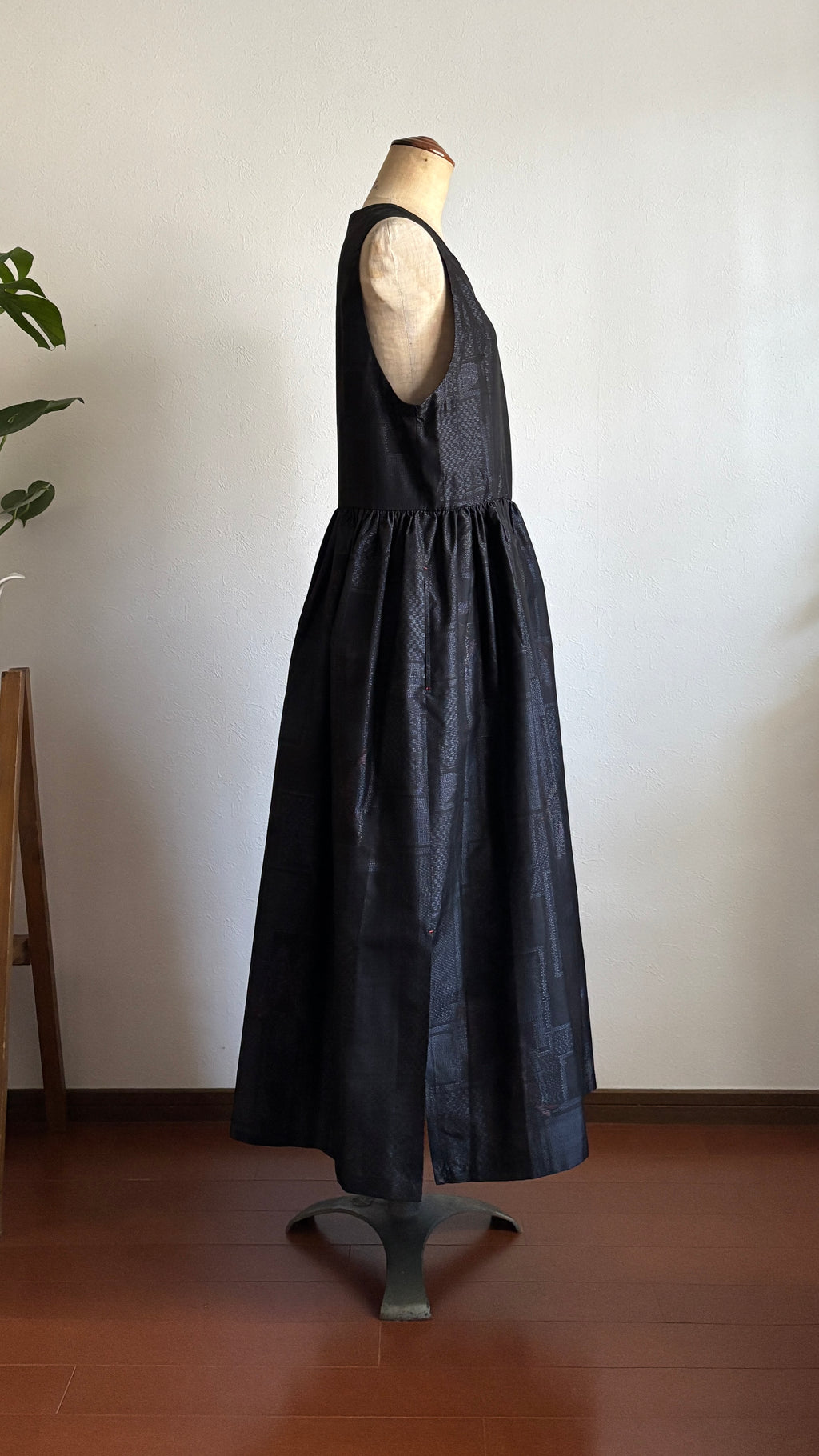 18－＼蝶子 -CHOUKO-／大島紬カシュクールワンピース  身幅48cm  着丈119cm