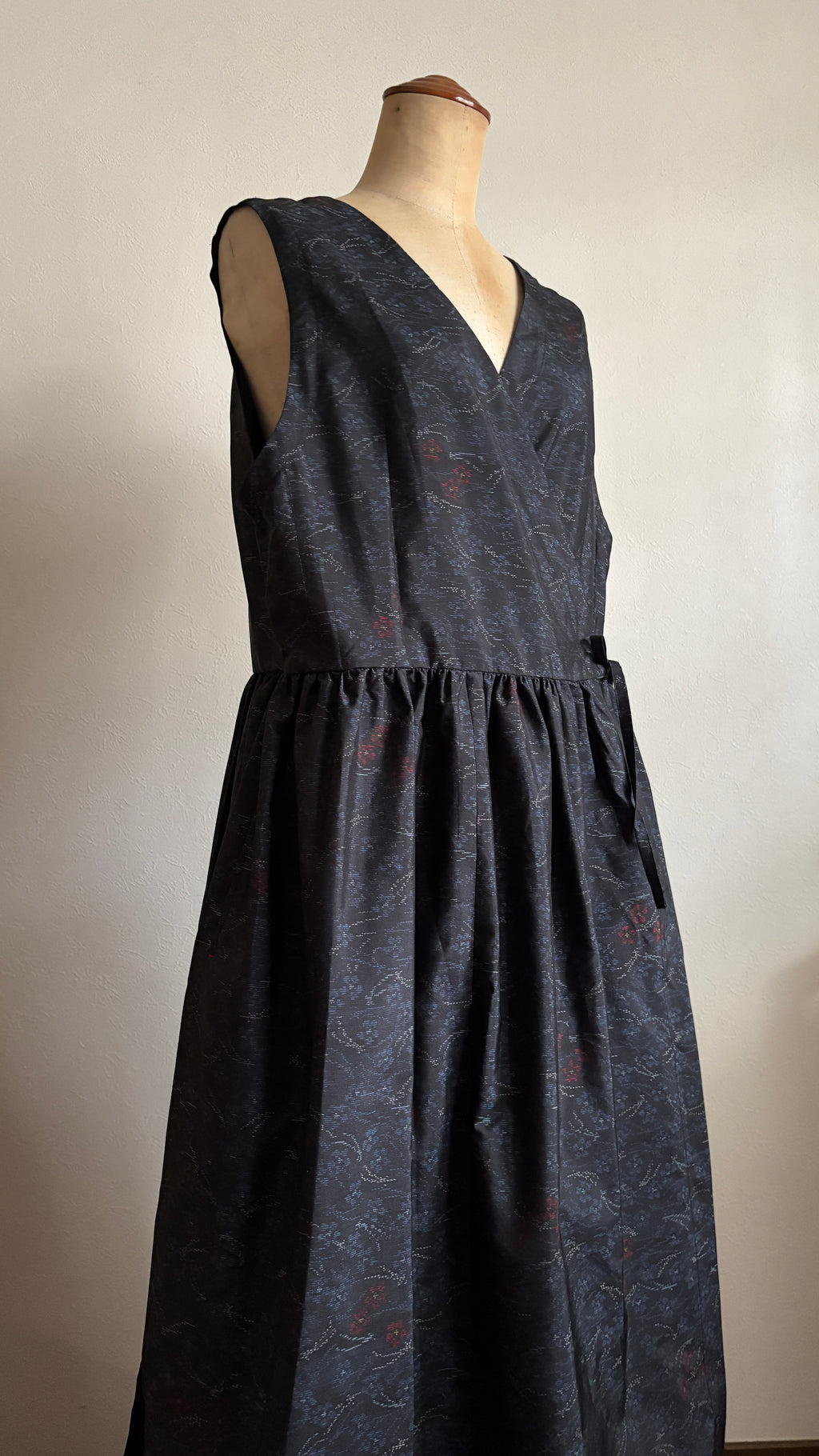40－＼松花 -SHOUKA-／大島紬カシュクールワンピース 身幅53cm 着丈114.5cm