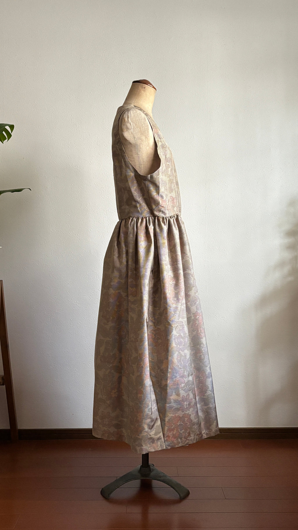 11－＼ 千花 －CHIKA－ ／大島紬カシュクールワンピース　身幅48cm  着丈115.5cm