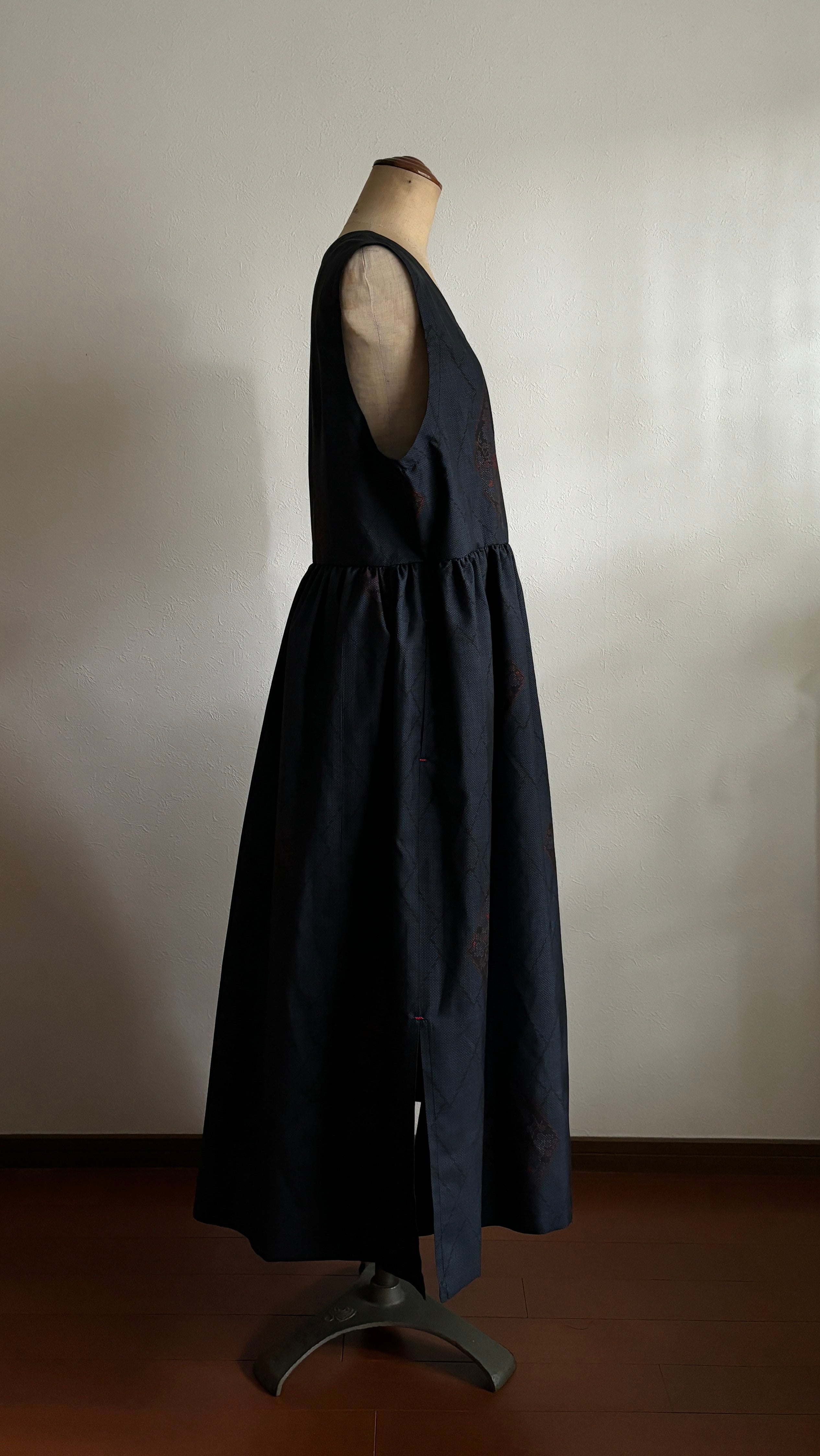 22－ ＼紅華菱 －KOUKABISHI－／ 身幅53cm  着丈118cm