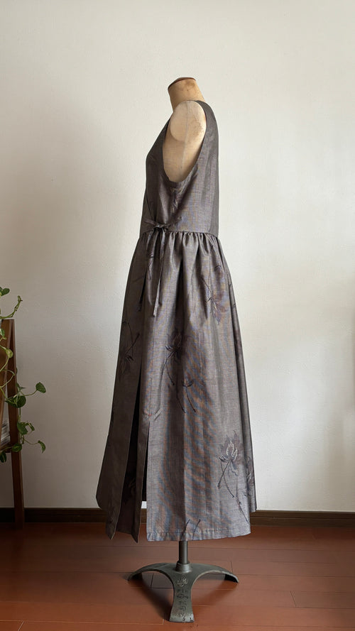 08－＼ 利休更紗 －RIKYUUSARASA－ ／大島紬カシュクールワンピース　身幅48cm  着丈118cm