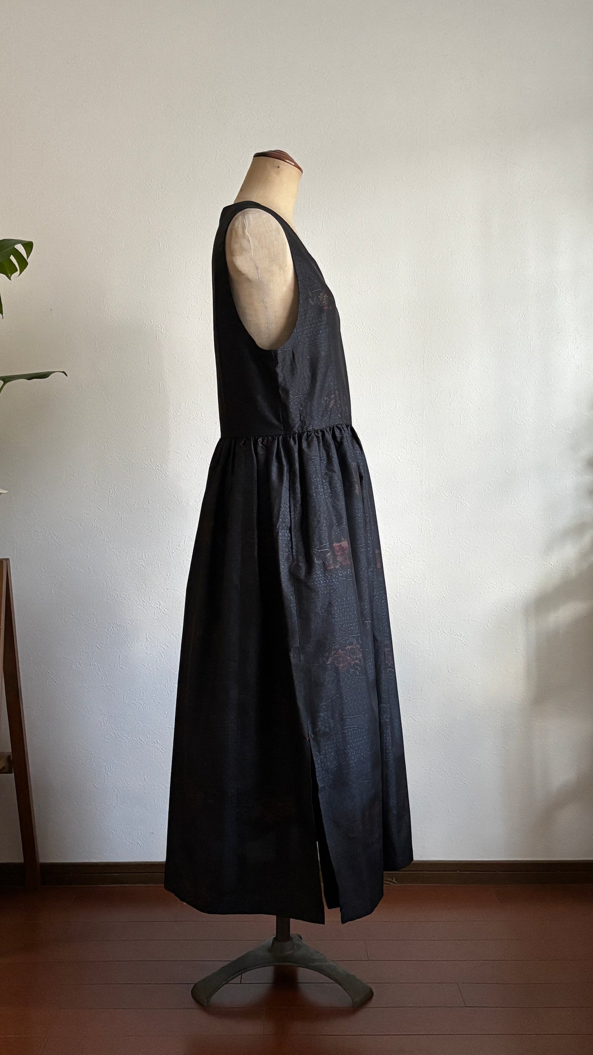 19－＼ 景 －KEI－ ／大島紬カシュクールワンピース　身幅48cm  着丈117cm(証紙あり)
