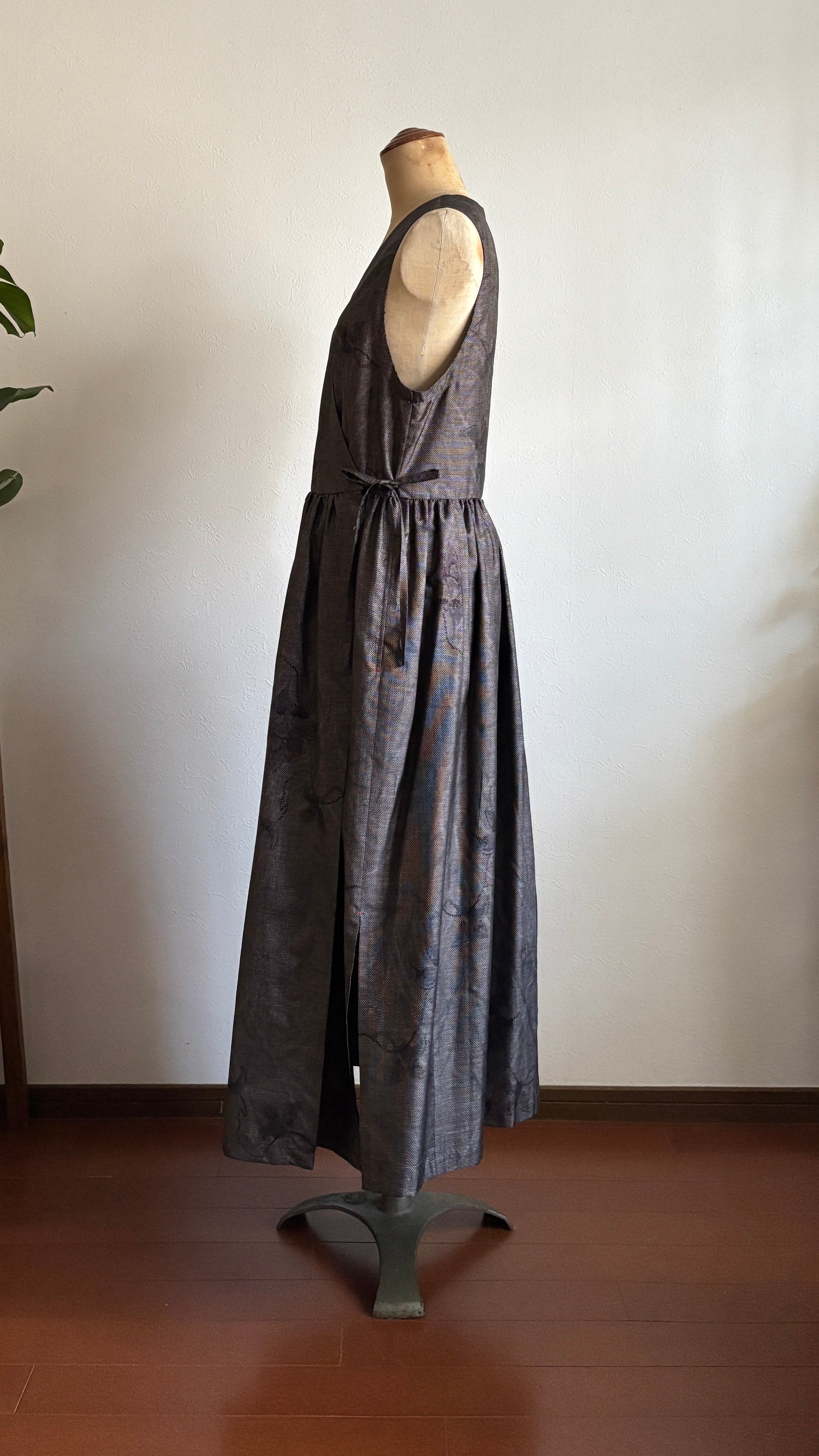 16－＼梢 -KOZUE-／大島紬カシュクールワンピース  身幅48cm  着丈120cm