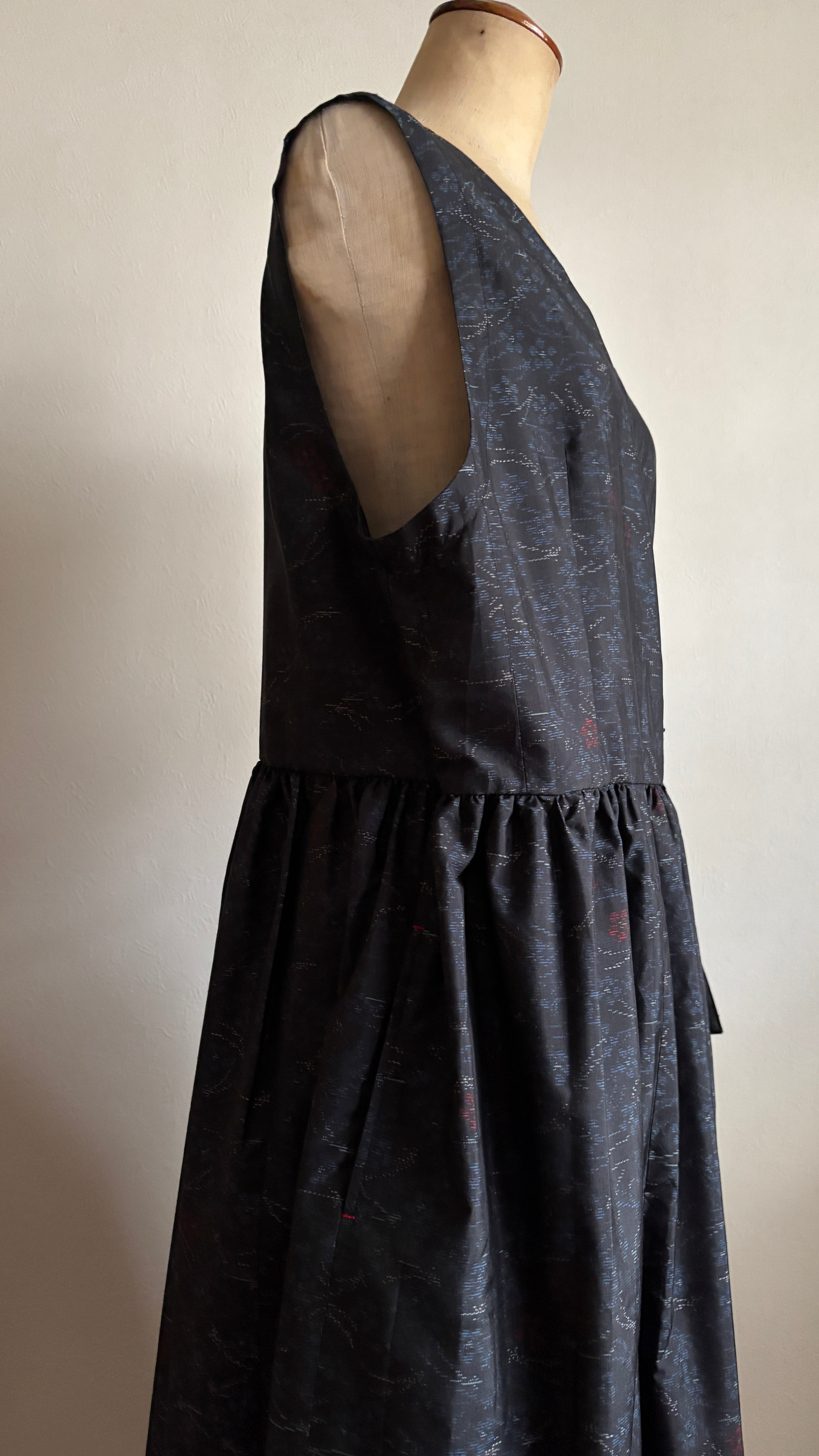 40－＼松花 -SHOUKA-／大島紬カシュクールワンピース 身幅53cm 着丈114.5cm