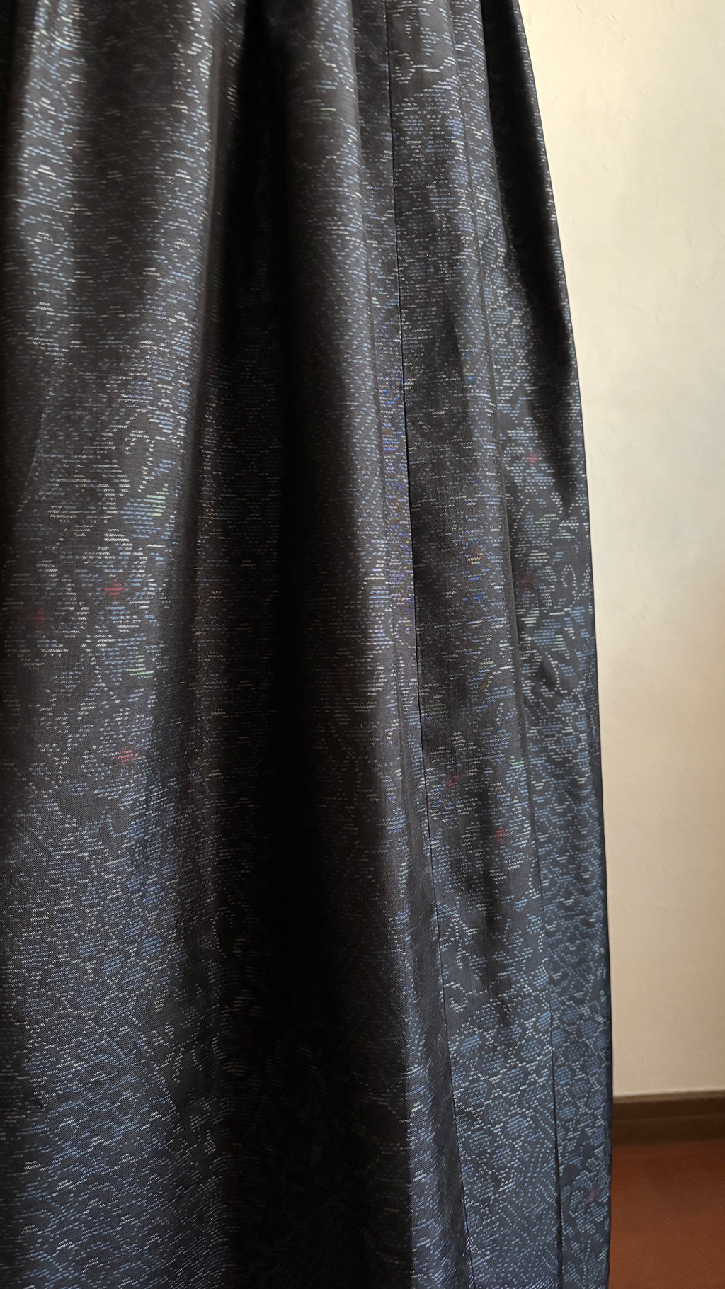 12－＼和葉 -KAZUHA-／大島紬カシュクールワンピース  身幅45cm  着丈120.5cm