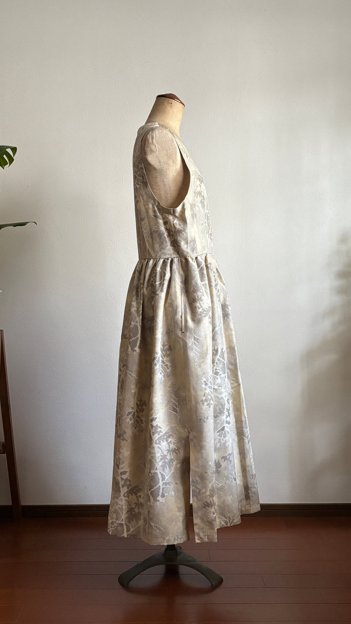 13－＼ 芙美 －FUMI－ ／大島紬カシュクールワンピース　身幅48cm  着丈118cm