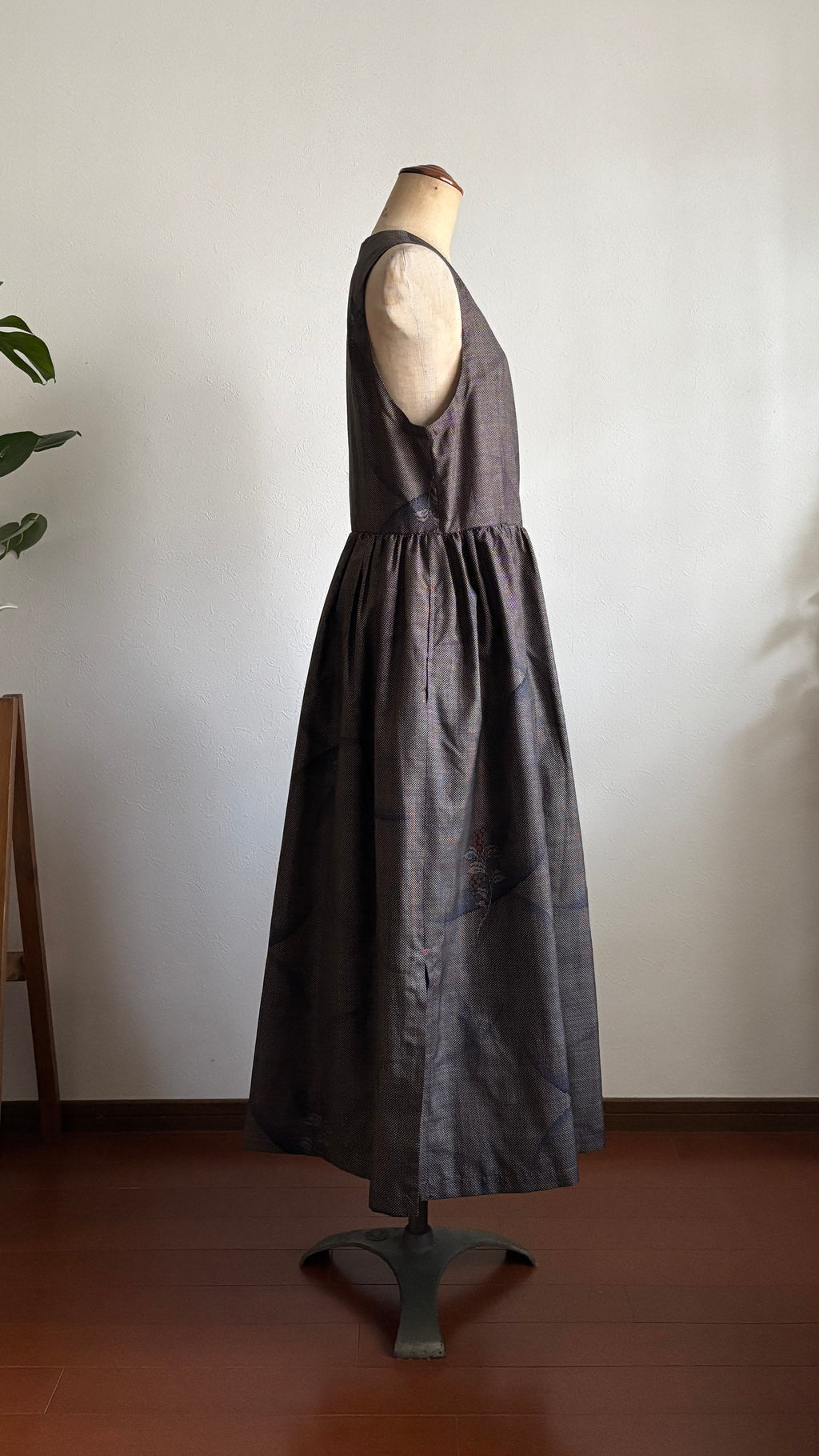 02－＼南天－NANTEN-／  大島紬カシュクールワンピース  身幅45cm  着丈117.5cm