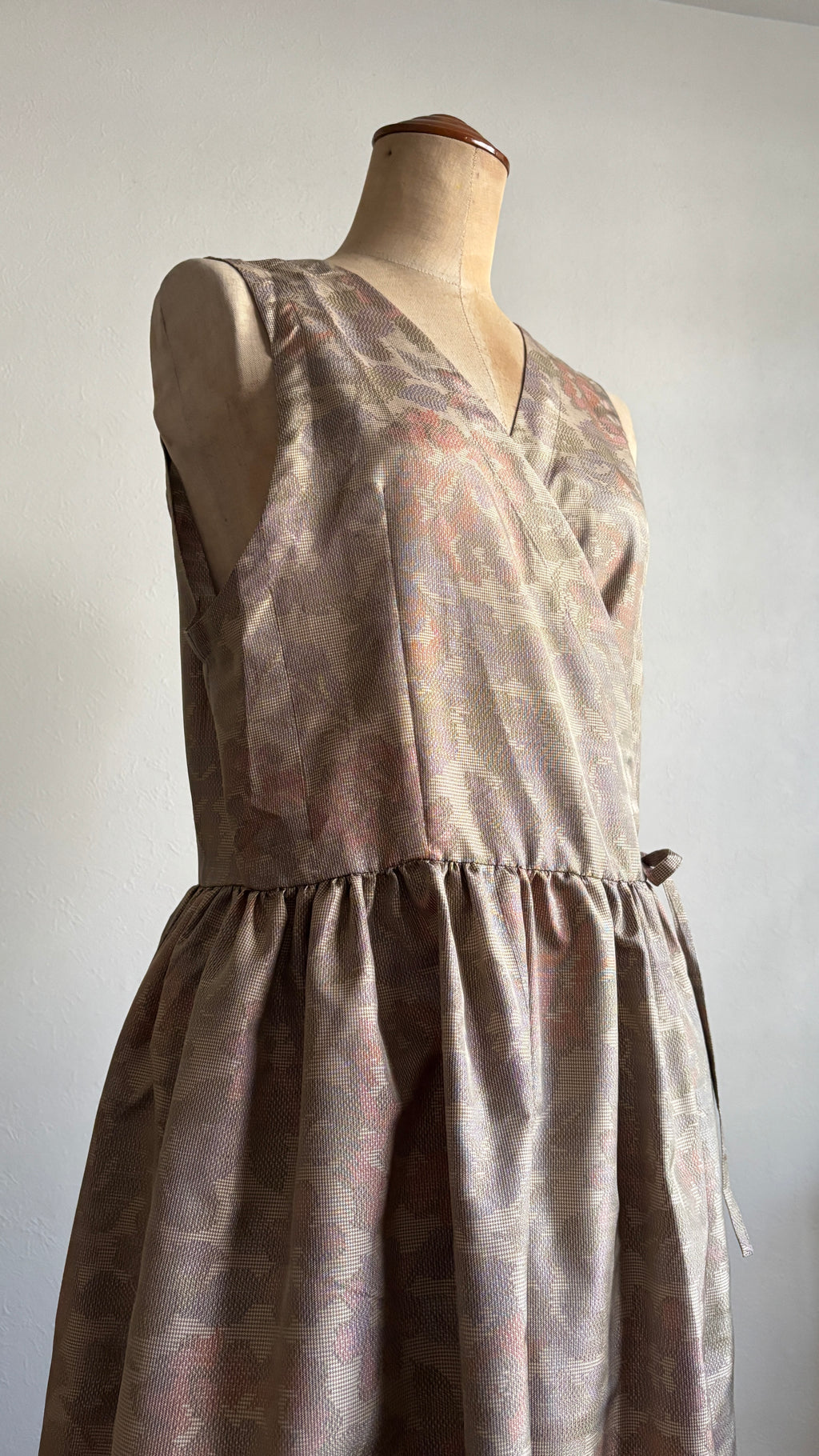 11－＼ 千花 －CHIKA－ ／大島紬カシュクールワンピース　身幅48cm  着丈115.5cm