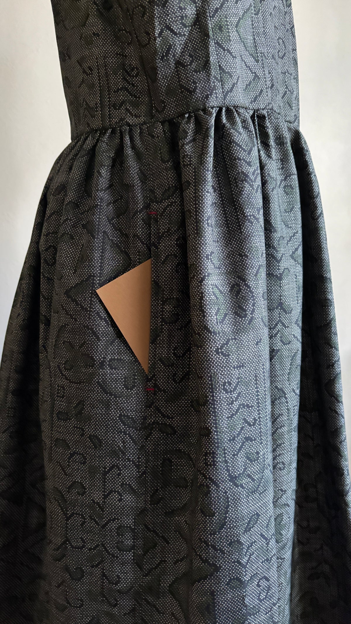 14－＼ 巴 －TOMOE－ ／大島紬カシュクールワンピース　身幅48cm  着丈113.5cm