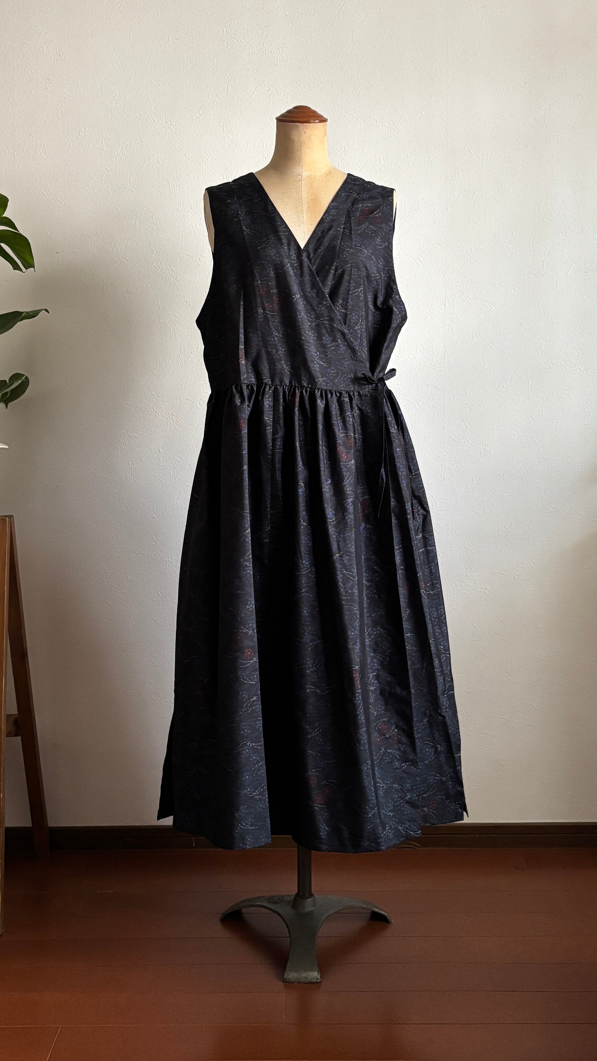 40－＼松花 -SHOUKA-／大島紬カシュクールワンピース 身幅53cm 着丈114.5cm