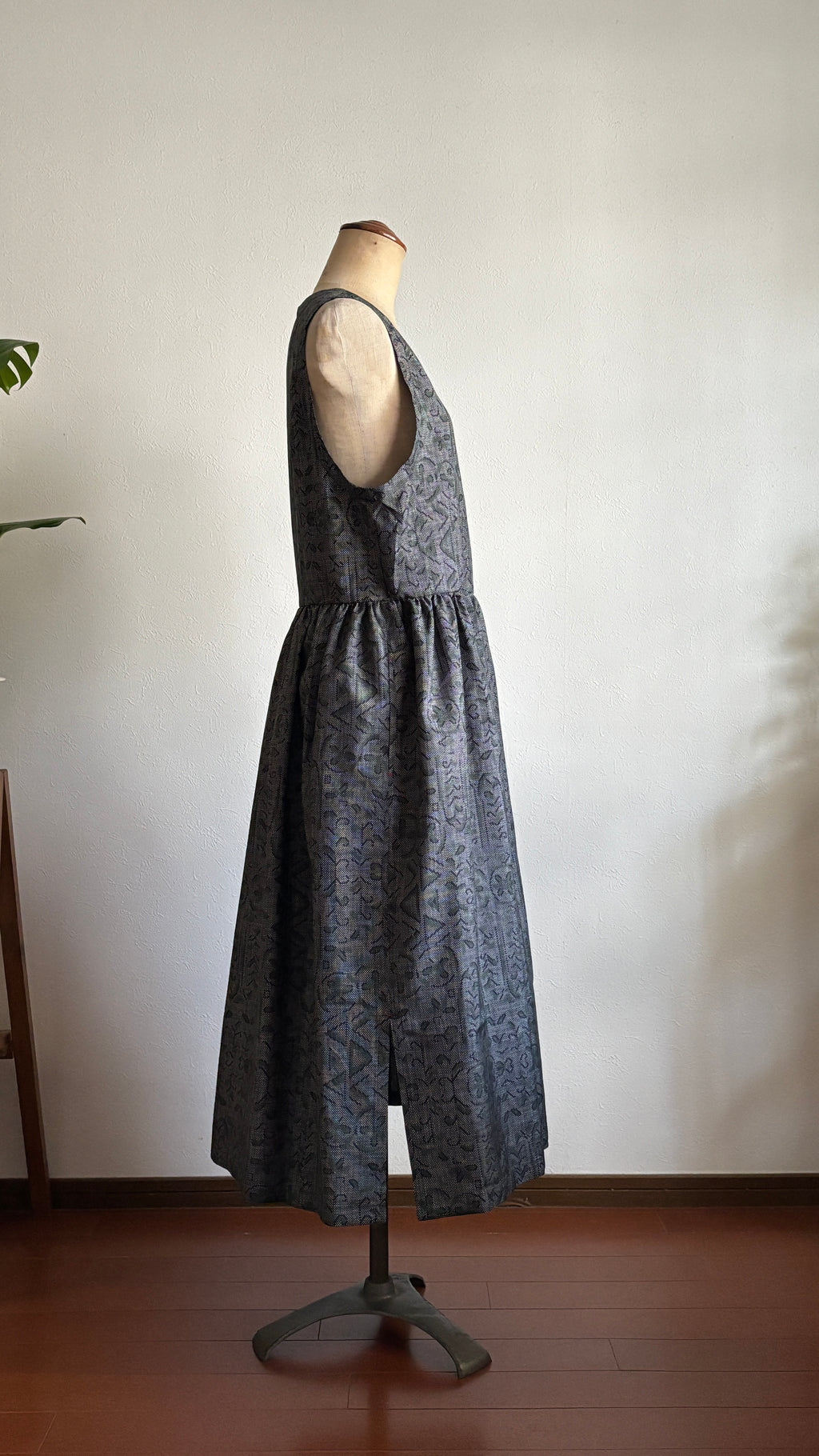 14－＼ 巴 －TOMOE－ ／大島紬カシュクールワンピース　身幅48cm  着丈113.5cm