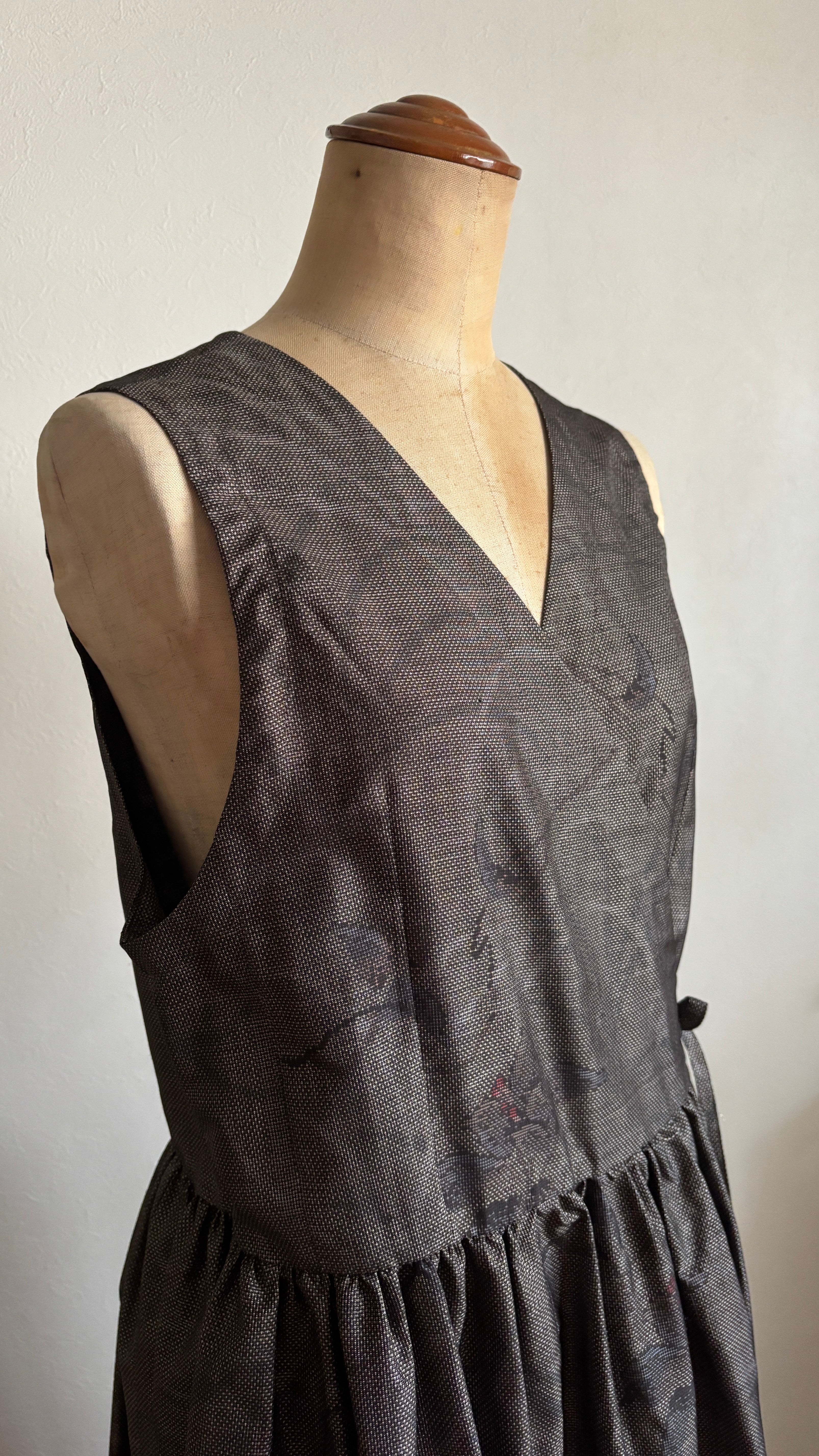 16－＼梢 -KOZUE-／大島紬カシュクールワンピース  身幅48cm  着丈120cm