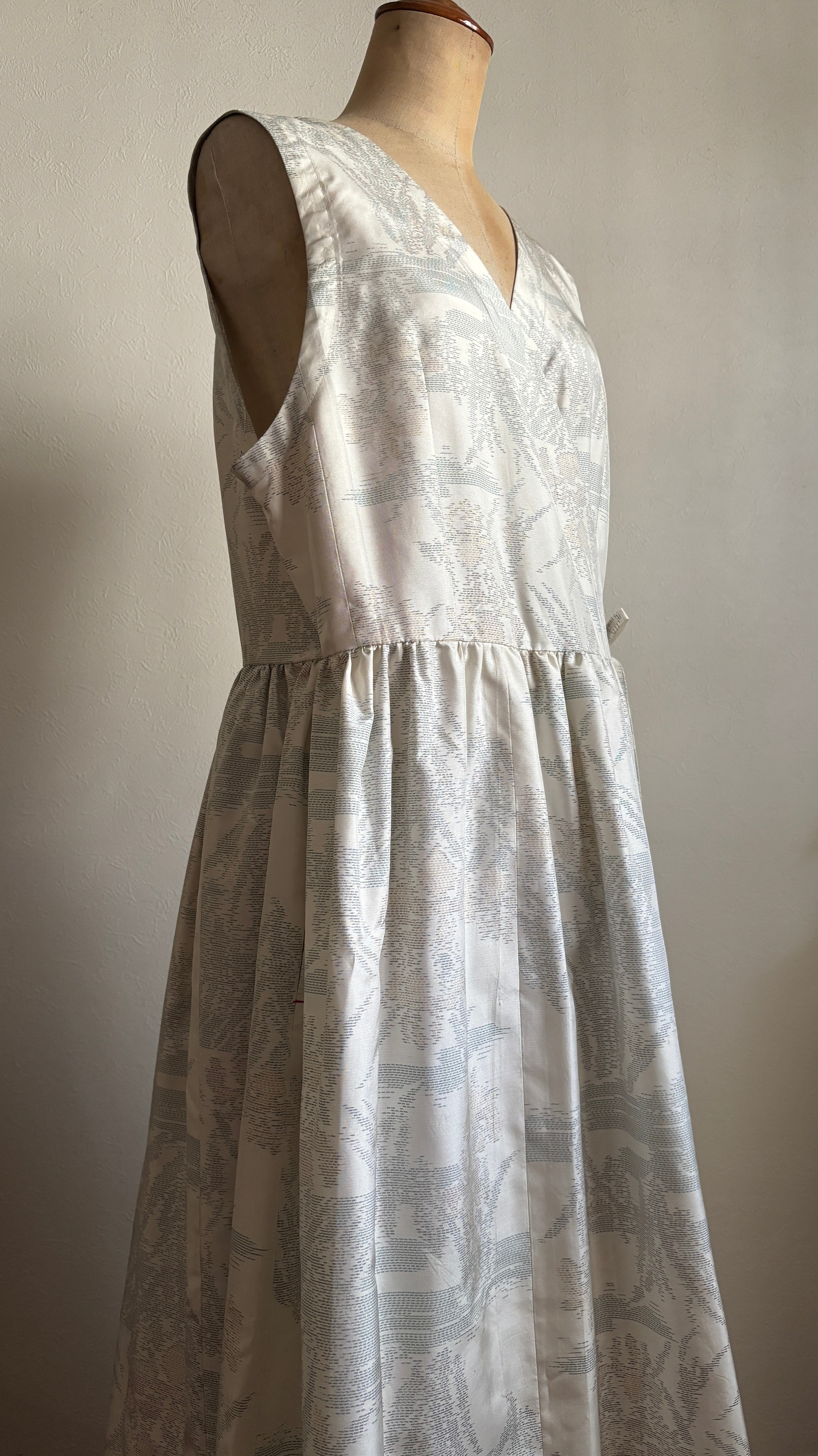 27－＼白奏 -SHIRAKANA-／大島紬カシュクールワンピース 身幅53cm 着丈115cm
