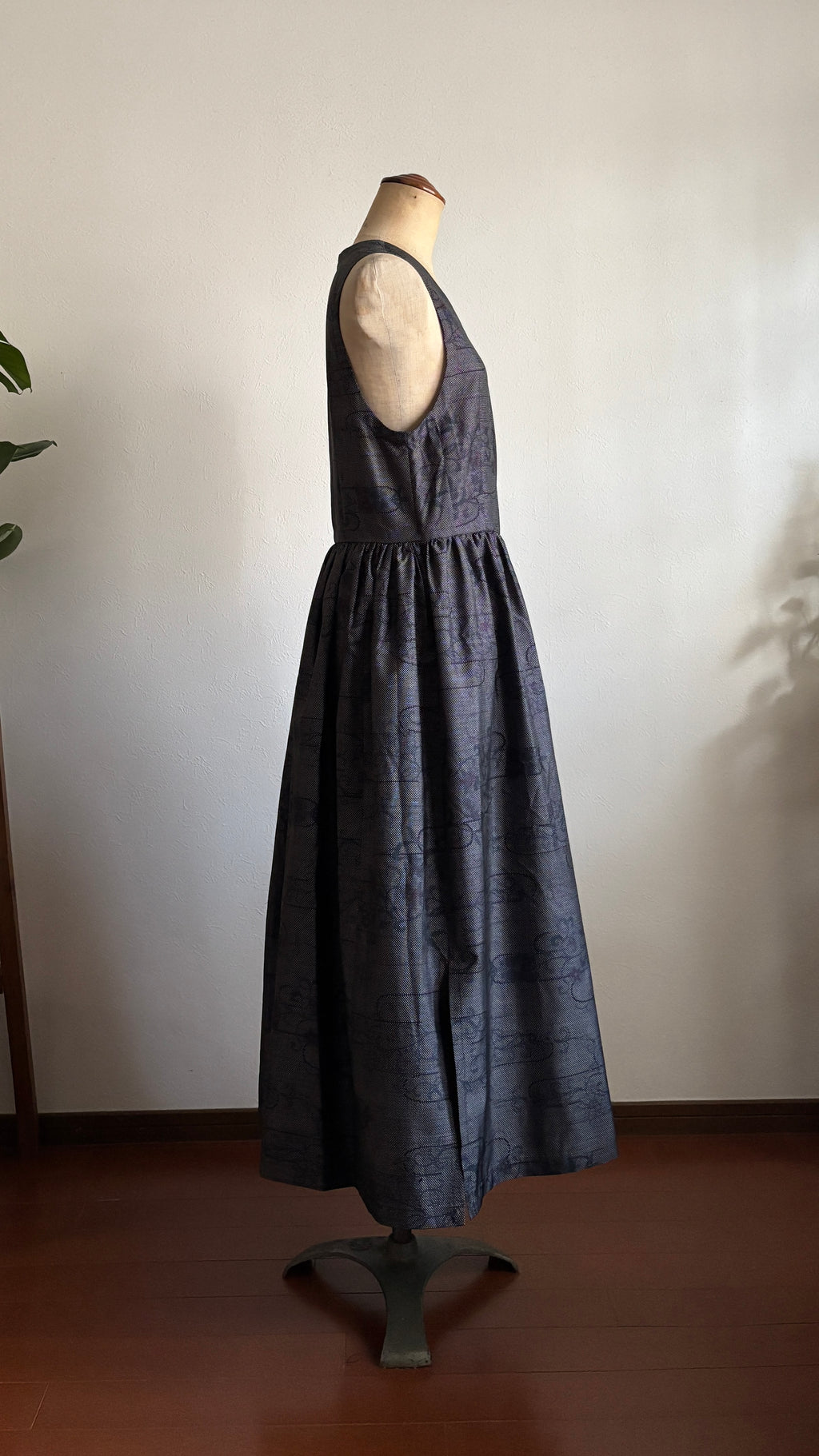 09－＼紗良-SARA-／大島紬カシュクールワンピース　身幅45cm  着丈118cm